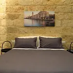 Pane E Pomodoro Bari